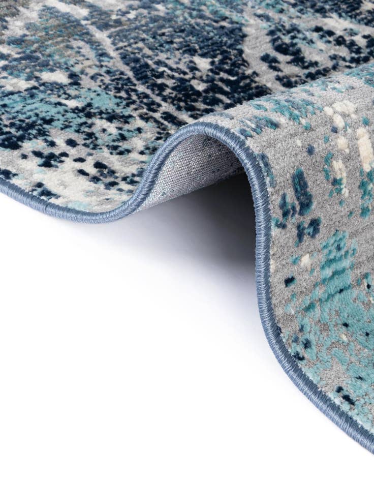 Detail image of  5' 2 x 5' 2 Malibu Round Rug