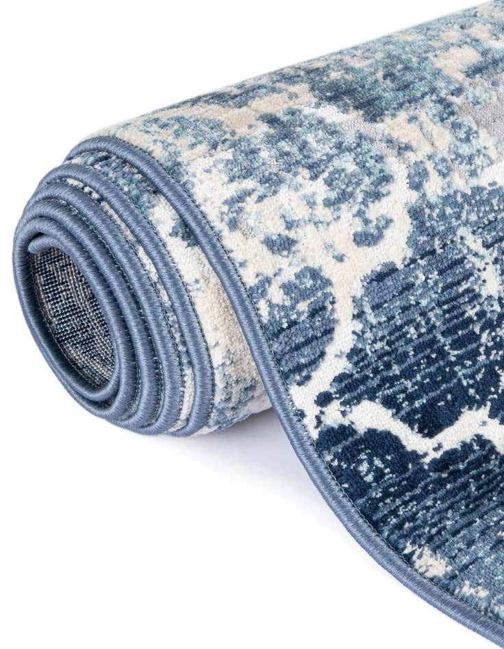 Detail image of  5' 2 x 5' 2 Malibu Round Rug