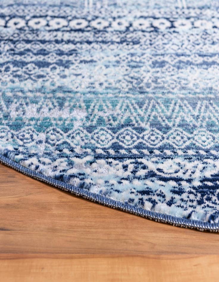 Detail image of  3' 7 x 3' 7 Malibu Round Rug