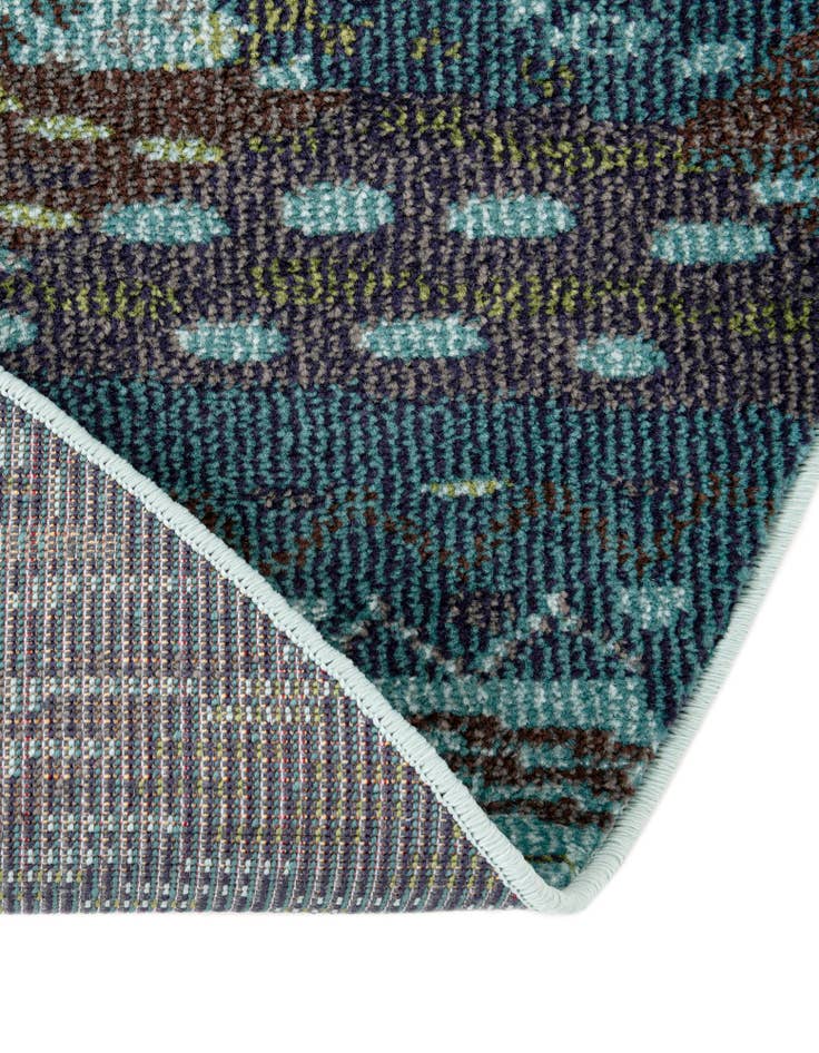 Detail image of  3' 3 x 3' 3  Washable Mesa Round Rug