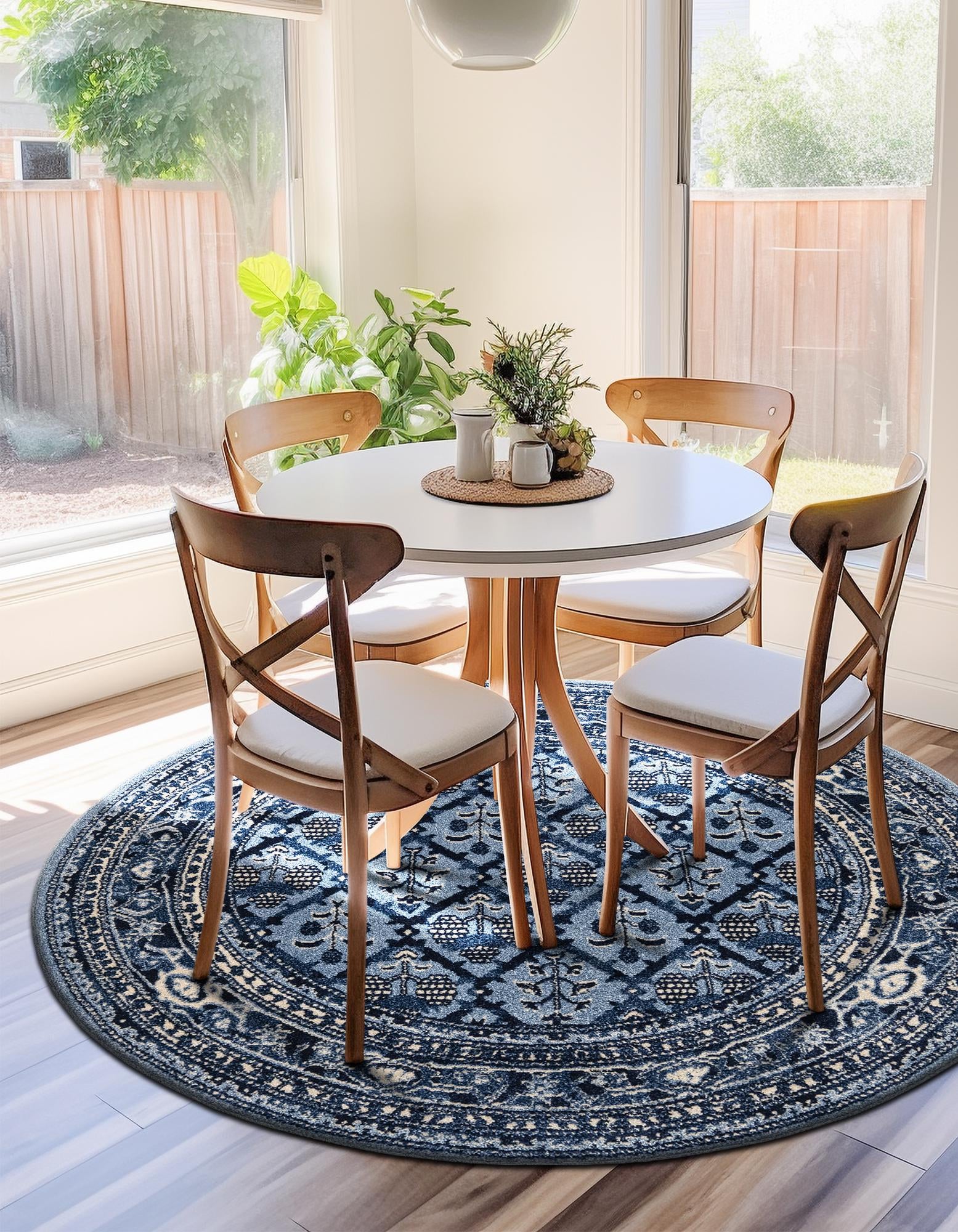 Blue 7' 10 x 7' 10 Miranda Round Rug | Rugs.com