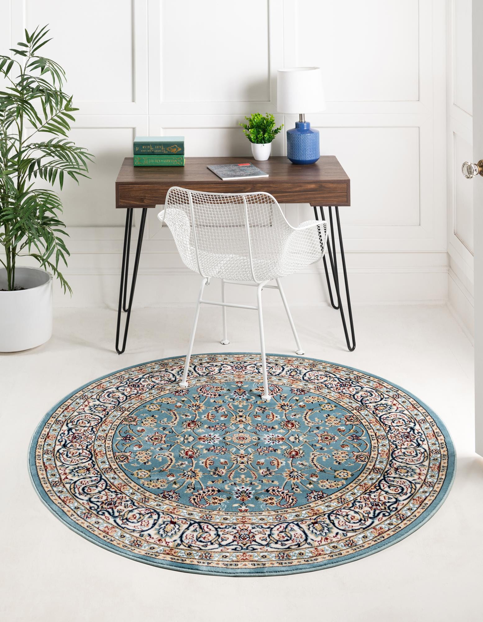 Blue 10' x 10' Nain Design Round Rug | Rugs.com