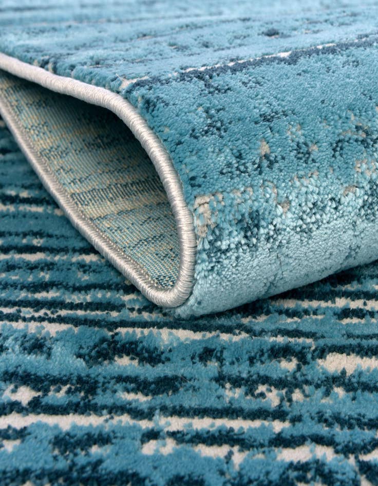 Detail image of  7' x 7' Oasis Round Rug