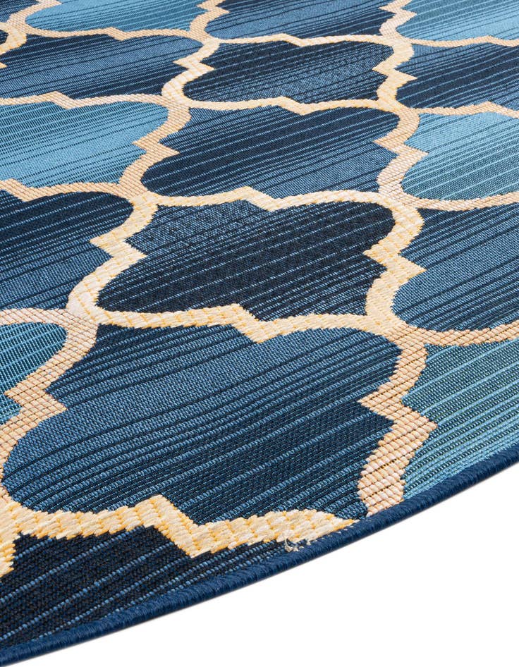 Detail image of  8' x 8'  Washable Lattice Indoor / Outdoor Round Rug