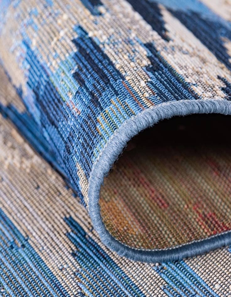 Detail image of  8' x 8'  Washable Modern Indoor / Outdoor Round Rug