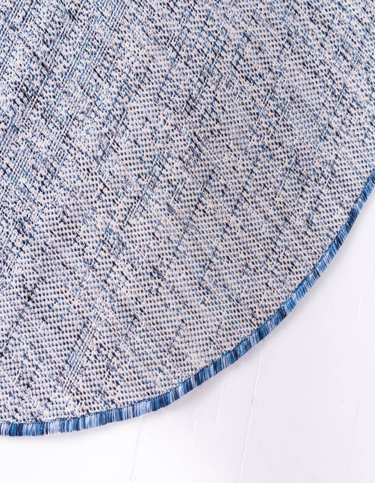 Detail image of  10' 8 x 10' 8  Washable Modern Indoor / Outdoor Round Rug