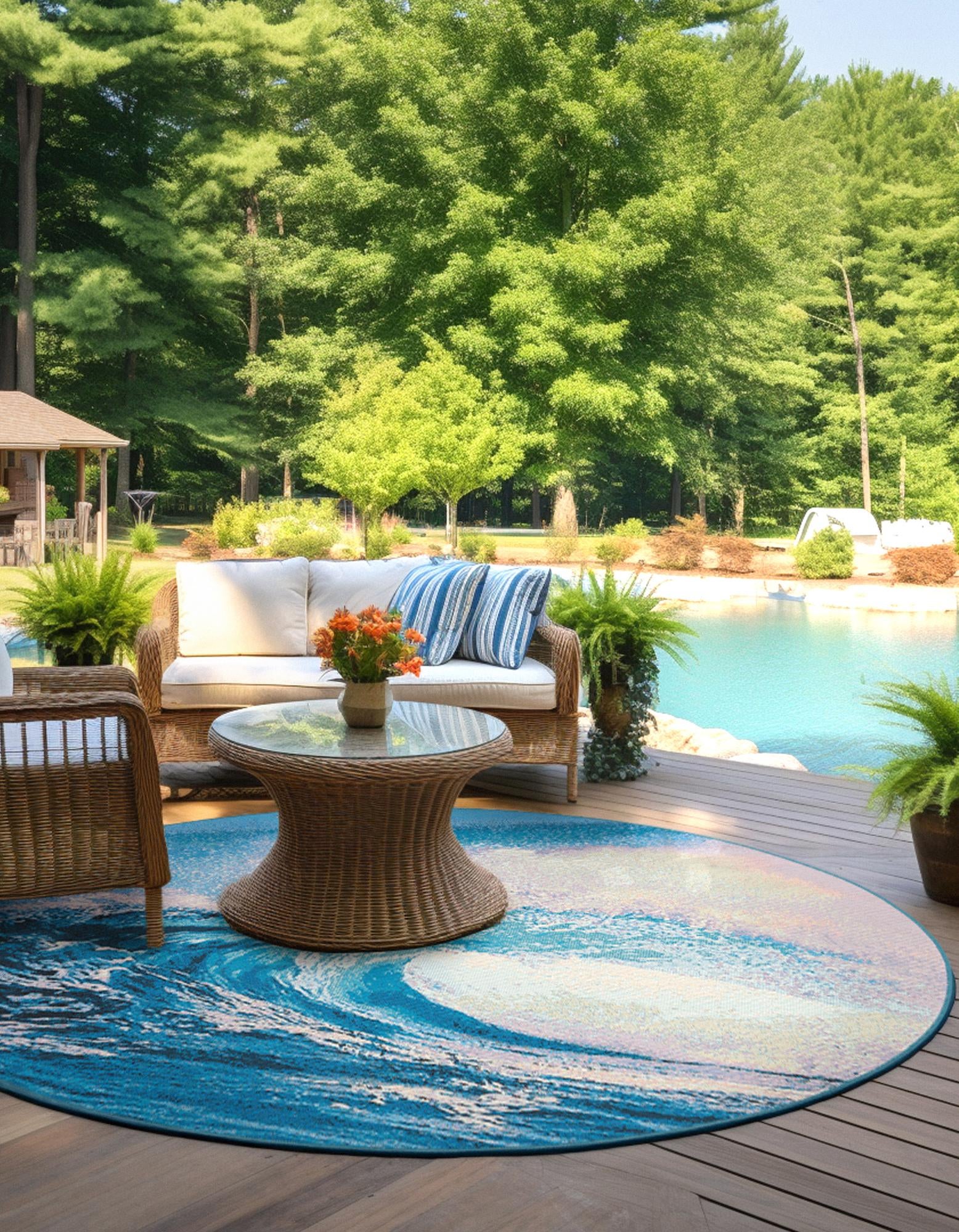 Blue 4' 1 x 4' 1 Modern Indoor / Outdoor Round Rug | Rugs.com