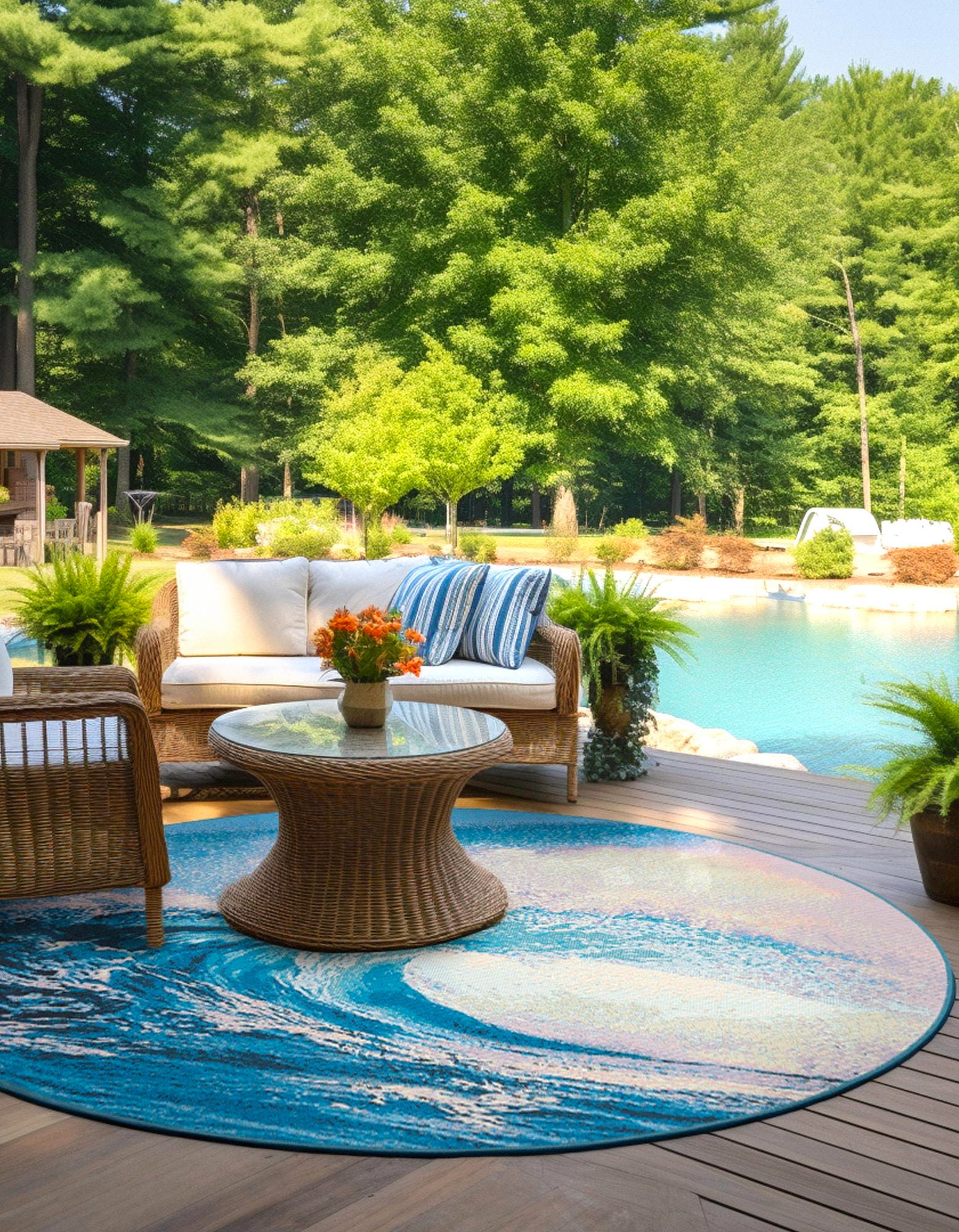 Blue 4' 1 x 4' 1 Modern Indoor / Outdoor Round Rug | Rugs.com