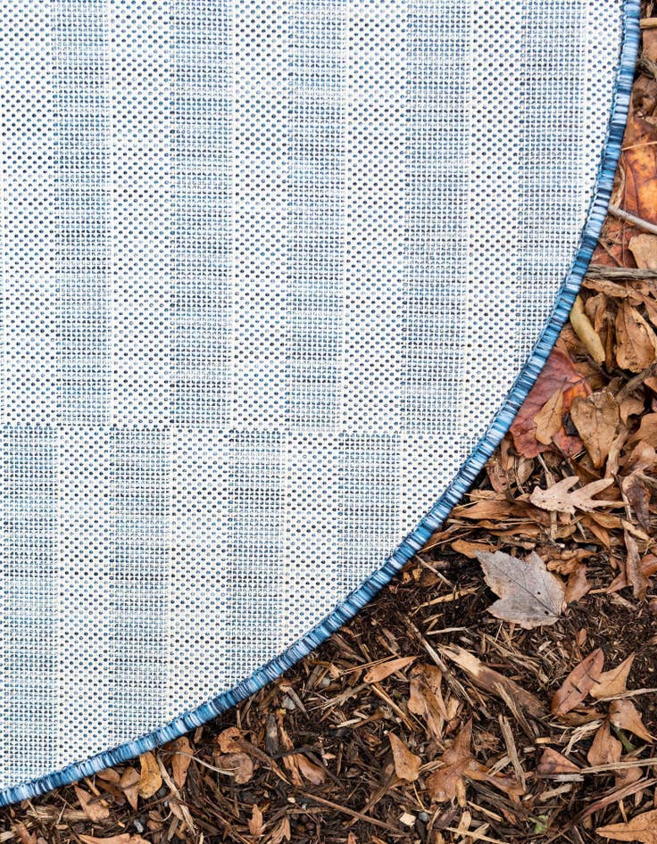 Detail image of  7' 10 x 7' 10  Washable Ribbon Indoor / Outdoor Round Rug