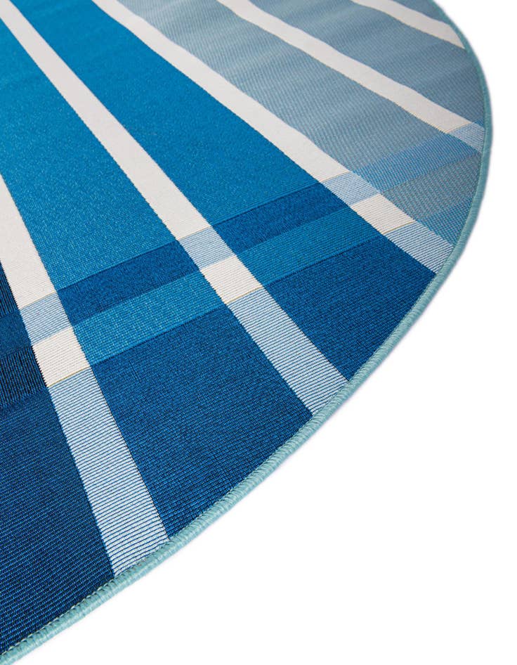 Detail image of  10' x 10'  Washable Ribbon Indoor / Outdoor Round Rug