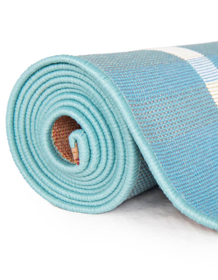 Detail image of  10' x 10'  Washable Ribbon Indoor / Outdoor Round Rug