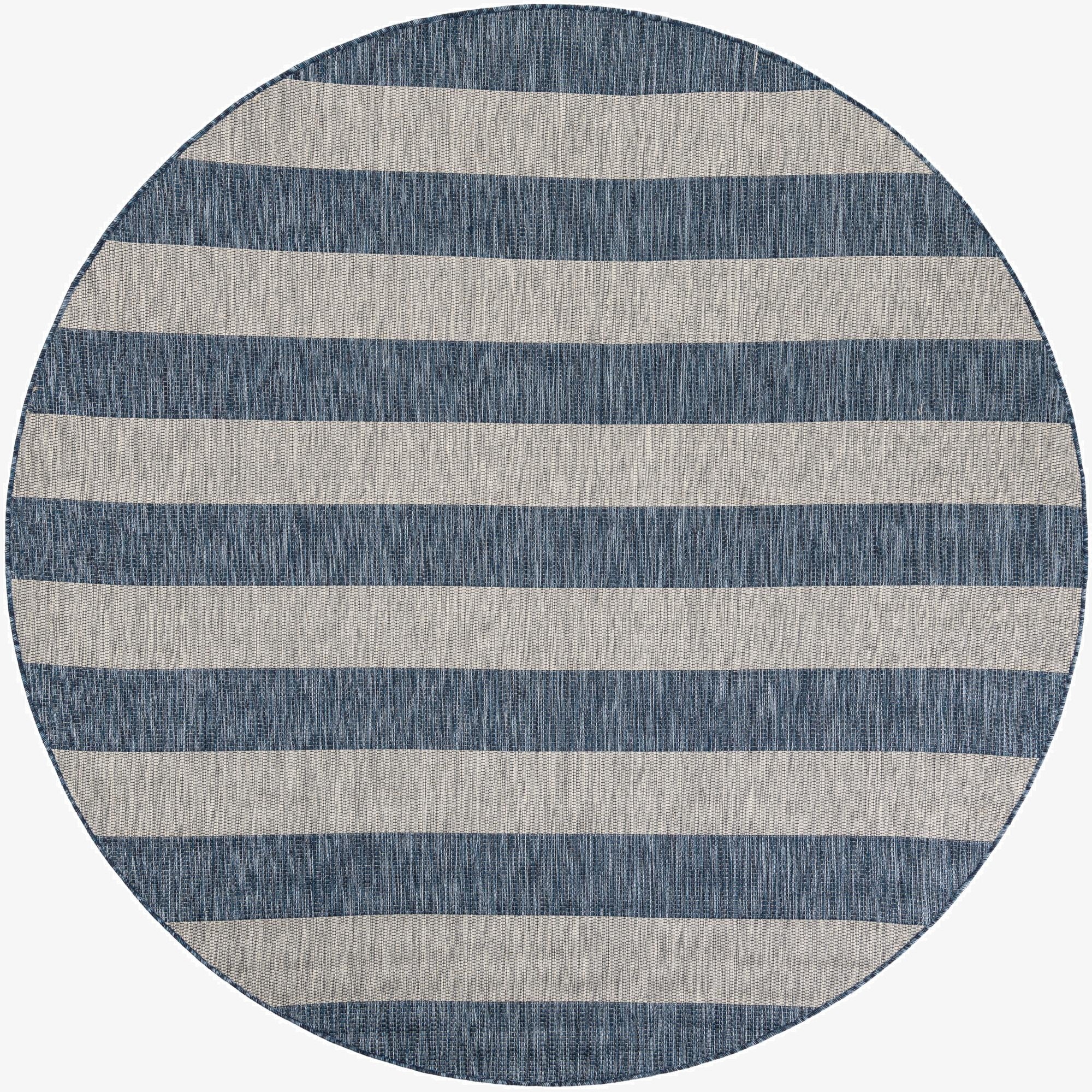  7' 10 x 7' 10  Washable Ribbon Indoor / Outdoor Round Rug
