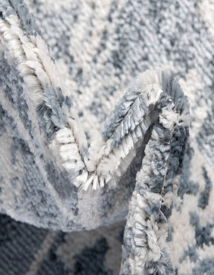 Detail image of  7' x 7' Oxford Round Rug