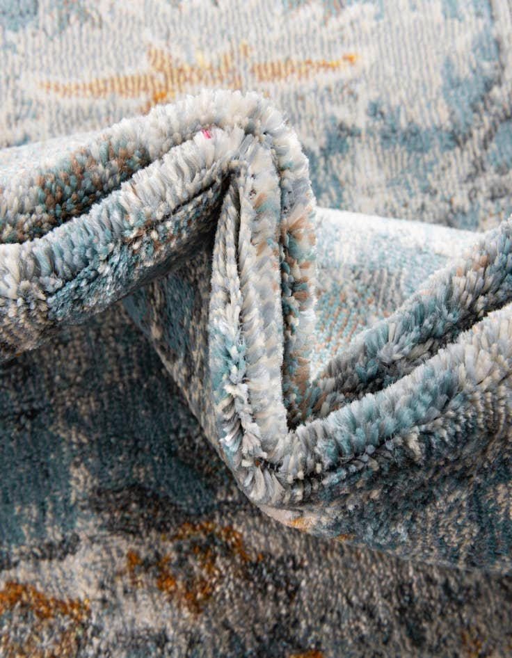 Detail image of  3' 3 x 3' 3 Paragon Round Rug