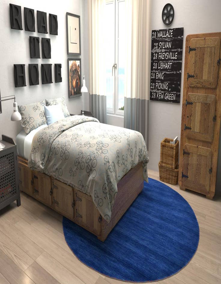 Detail image of  6' 7 x 6' 7  Hand Knotted Solid Gabbeh Wool Round Rug