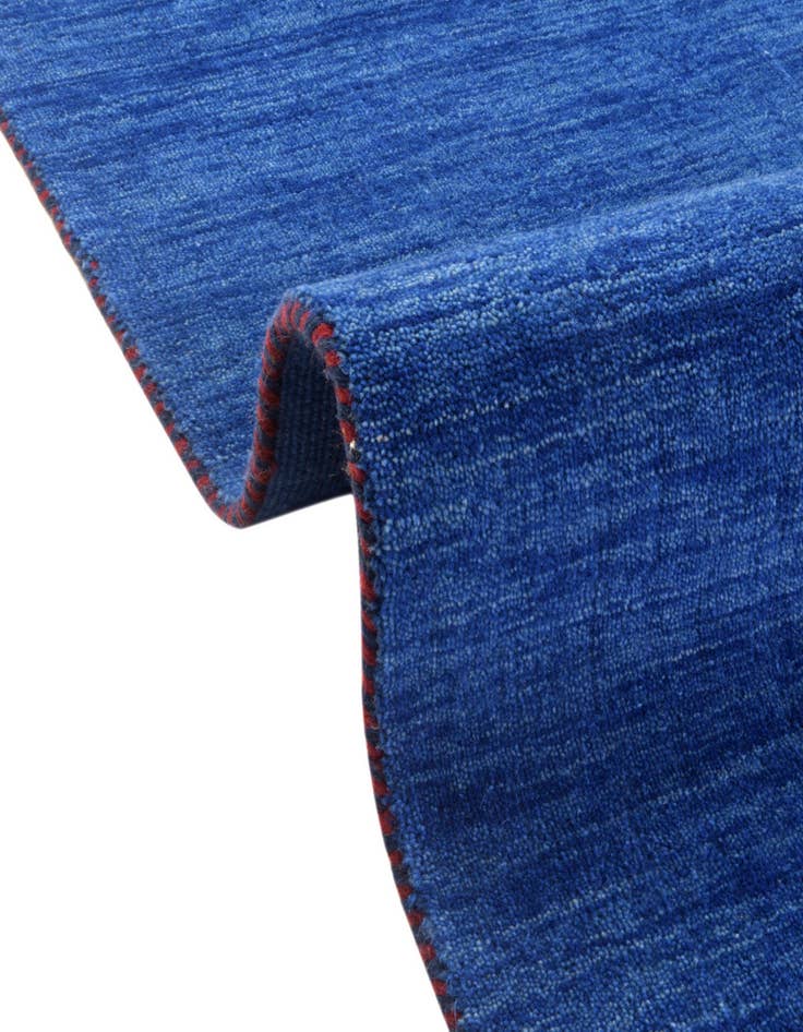 Detail image of  6' 7 x 6' 7  Hand Knotted Solid Gabbeh Wool Round Rug