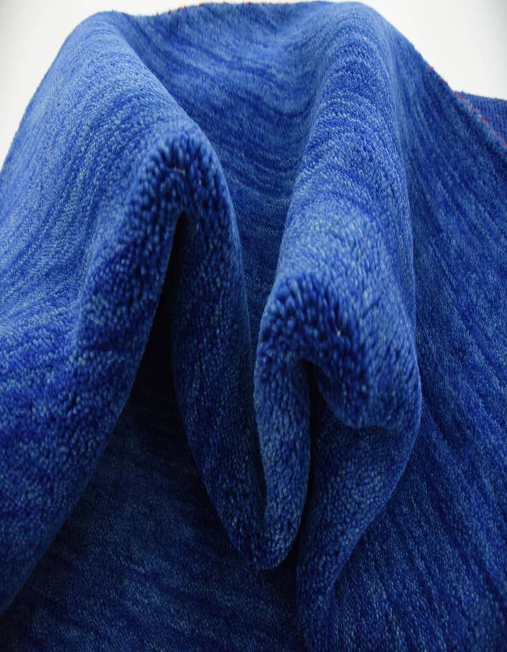 Detail image of  6' 7 x 6' 7  Hand Knotted Solid Gabbeh Wool Round Rug