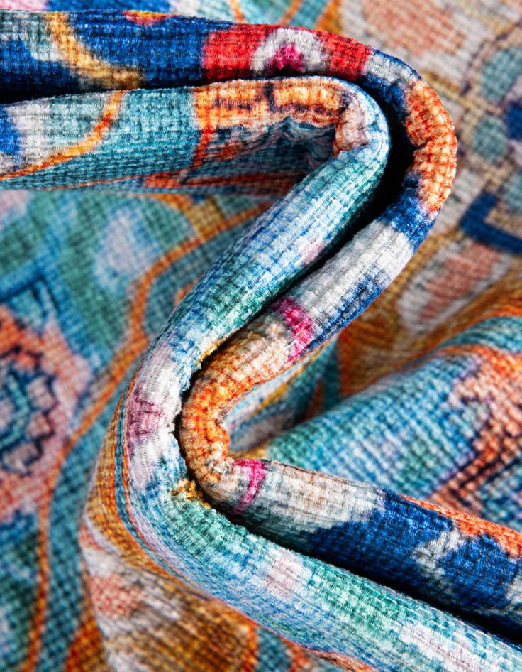 Detail image of  7' 7 x 7' 7 Timeless Round Rug