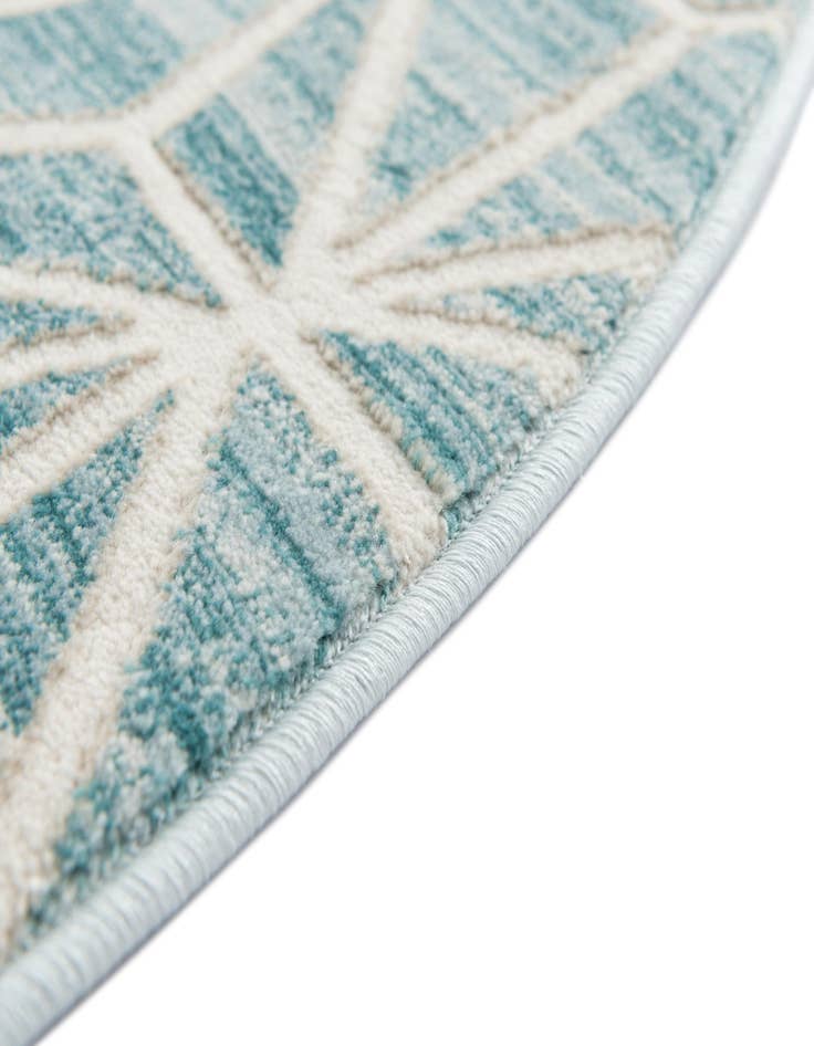 Detail image of Jill Zarin 8' x 8' Uptown Fifth Avenue Round Rug