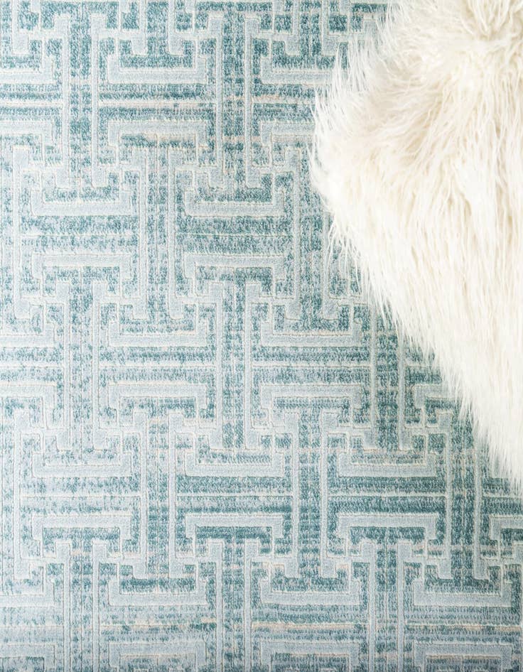 Detail image of Jill Zarin 8' x 8' Uptown Park Avenue Round Rug