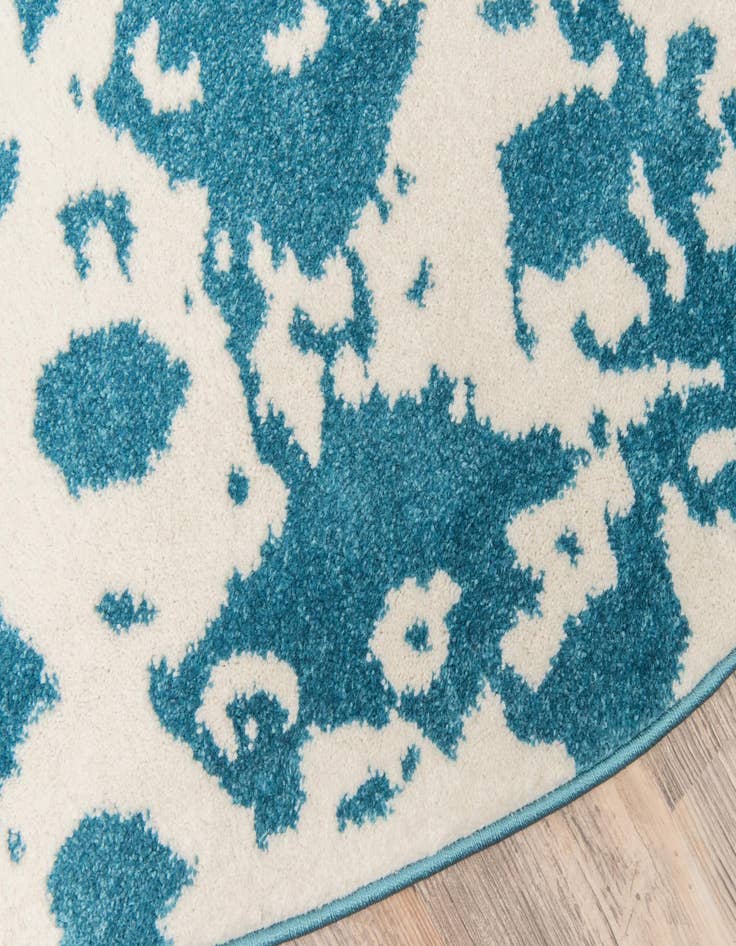 Detail image of  8' x 8' Veneto Round Rug