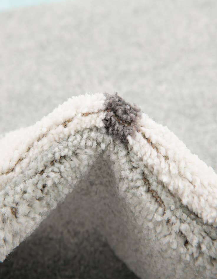 Detail image of  5' 3 x 5' 3 Bear Whimsy Kids Round Rug