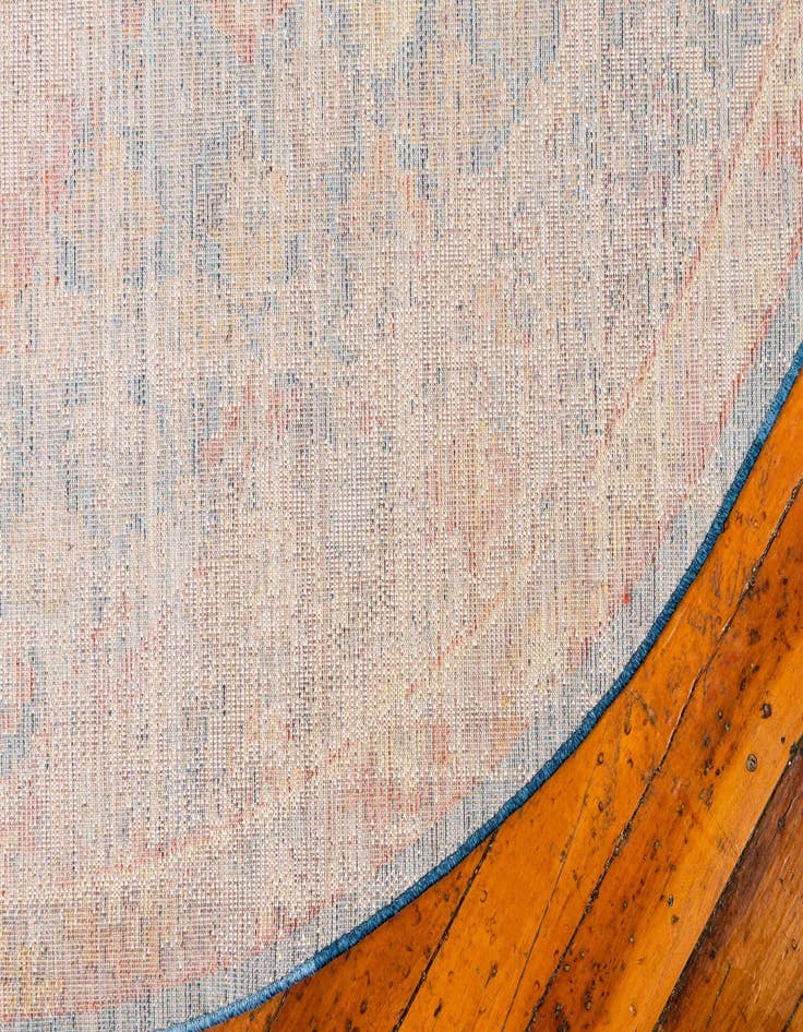 Detail image of  6' x 6' Williamsburg Round Rug