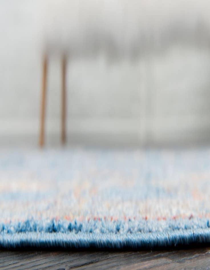 Detail image of  3' 3 x 3' 3 Williamsburg Round Rug