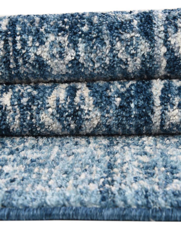 Detail image of  3' 3 x 3' 3 Williamsburg Round Rug