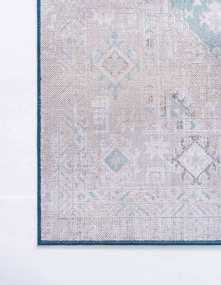 Detail image of  2' x 6' Aarhus Runner Rug