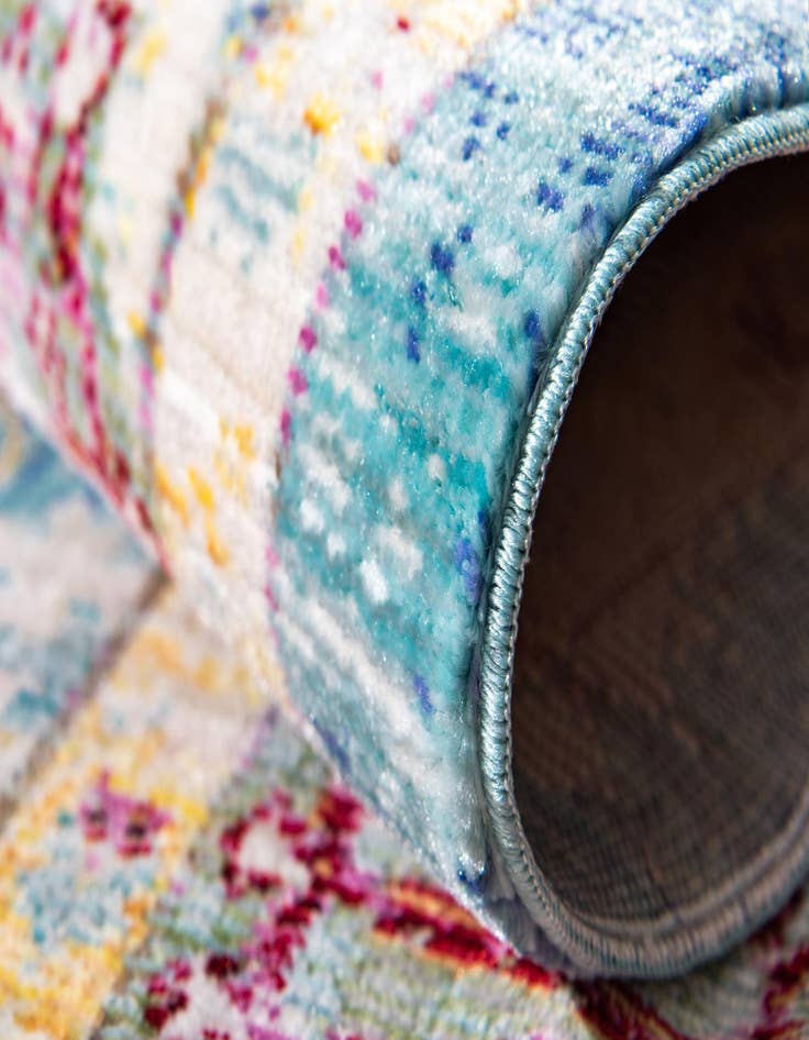 Detail image of  2' 7 x 9' 10 Alexis Runner Rug