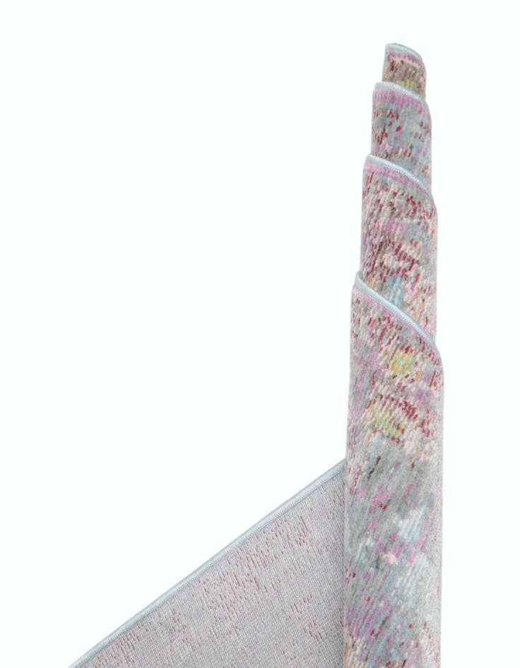 Detail image of  2' 7 x 9' 10 Alexis Runner Rug