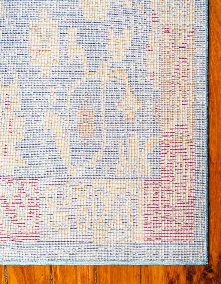Detail image of  2' 7 x 9' 10 Alexis Runner Rug
