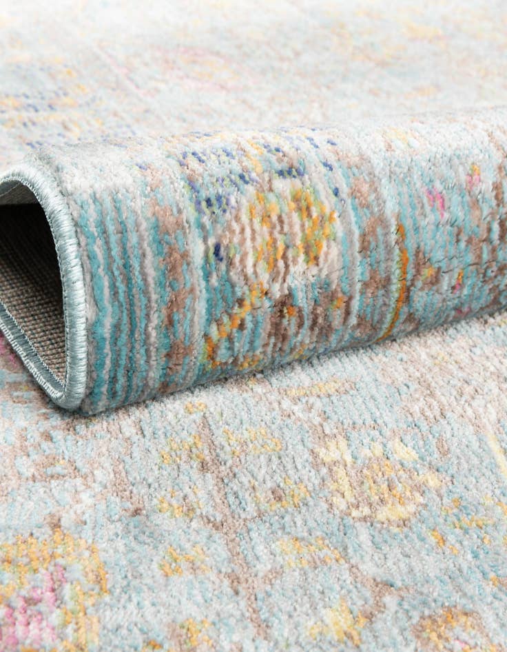 Detail image of  2' 3 x 10' Alexis Runner Rug