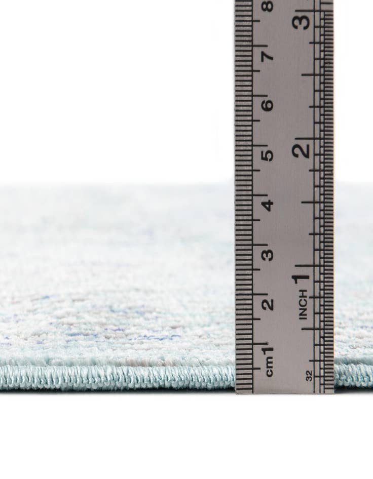 Detail image of  2' 2 x 8' Alexis Runner Rug