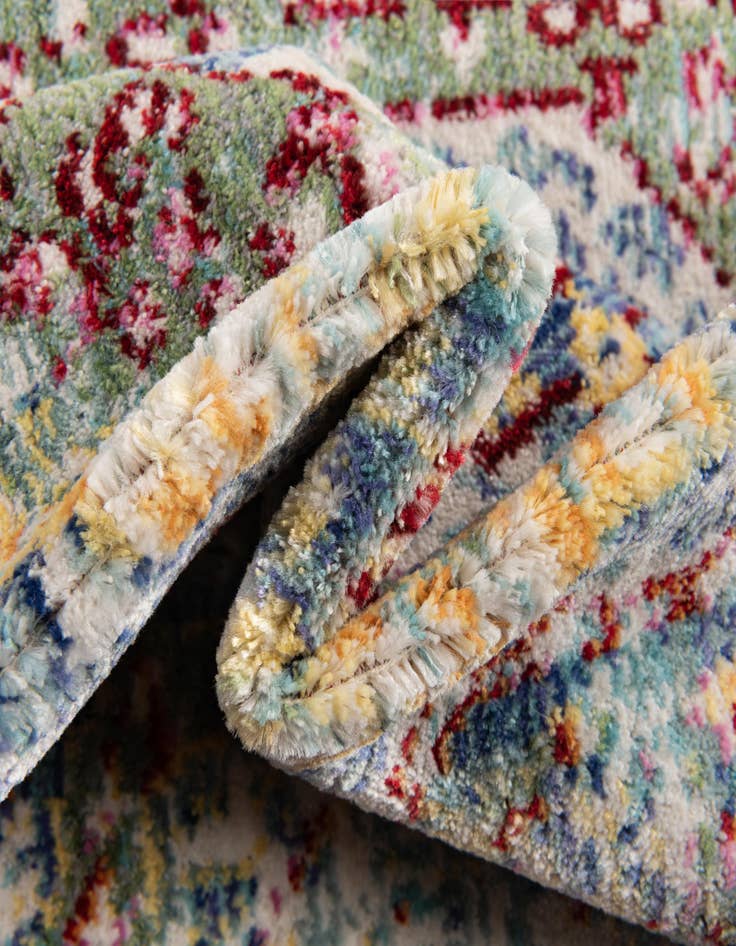 Detail image of  2' 3 x 8' Alexis Runner Rug