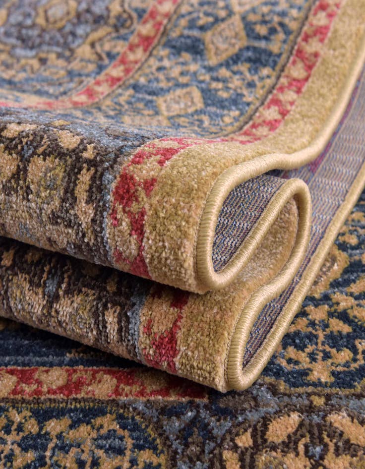 Detail image of  2' 7 x 10' Amina Runner Rug