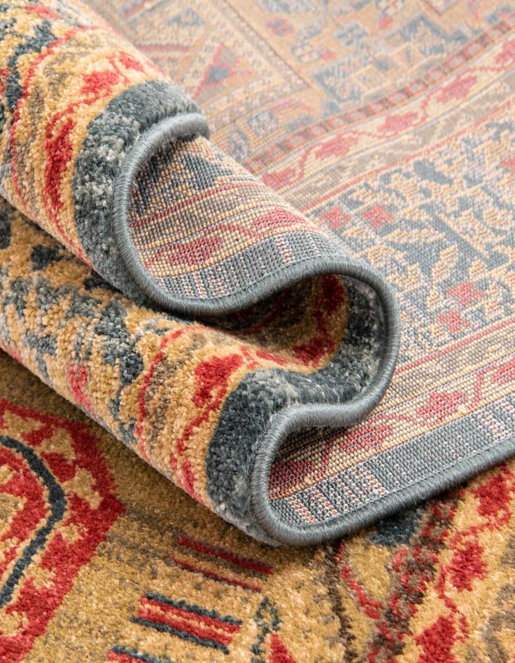 Detail image of  2' 7 x 10' Amina Runner Rug