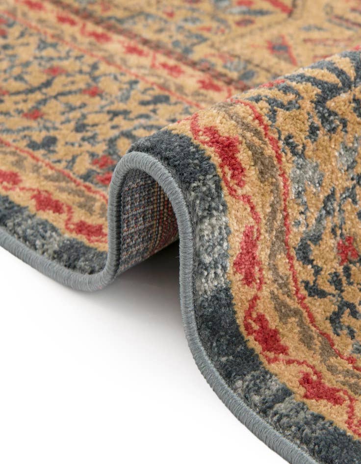 Detail image of  2' 7 x 10' Amina Runner Rug