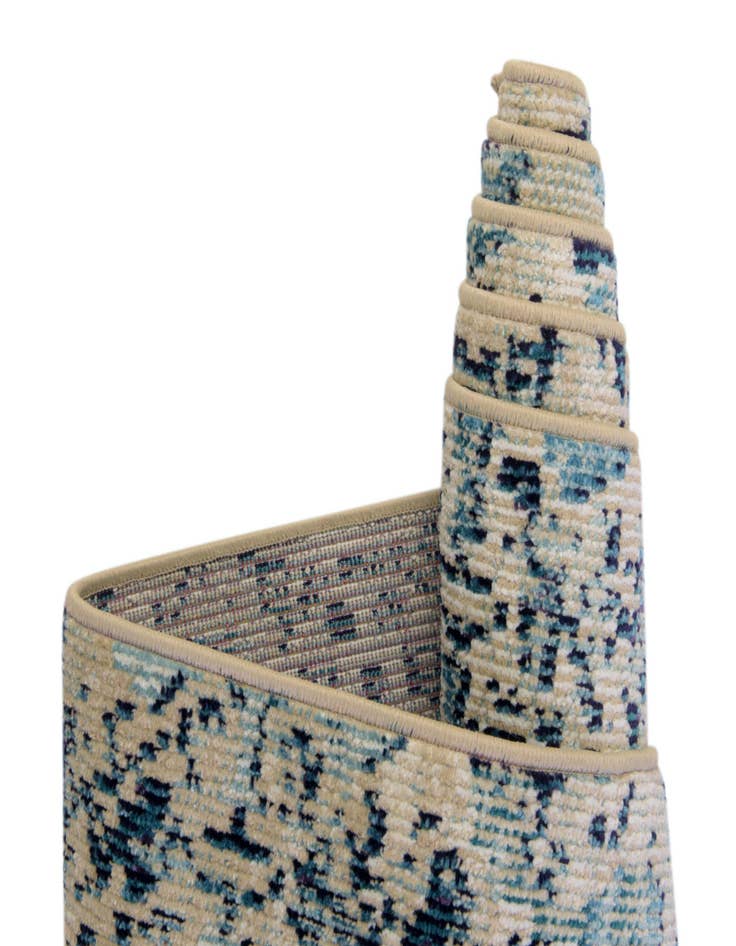 Detail image of  2' 2 x 6' Amulet Runner Rug