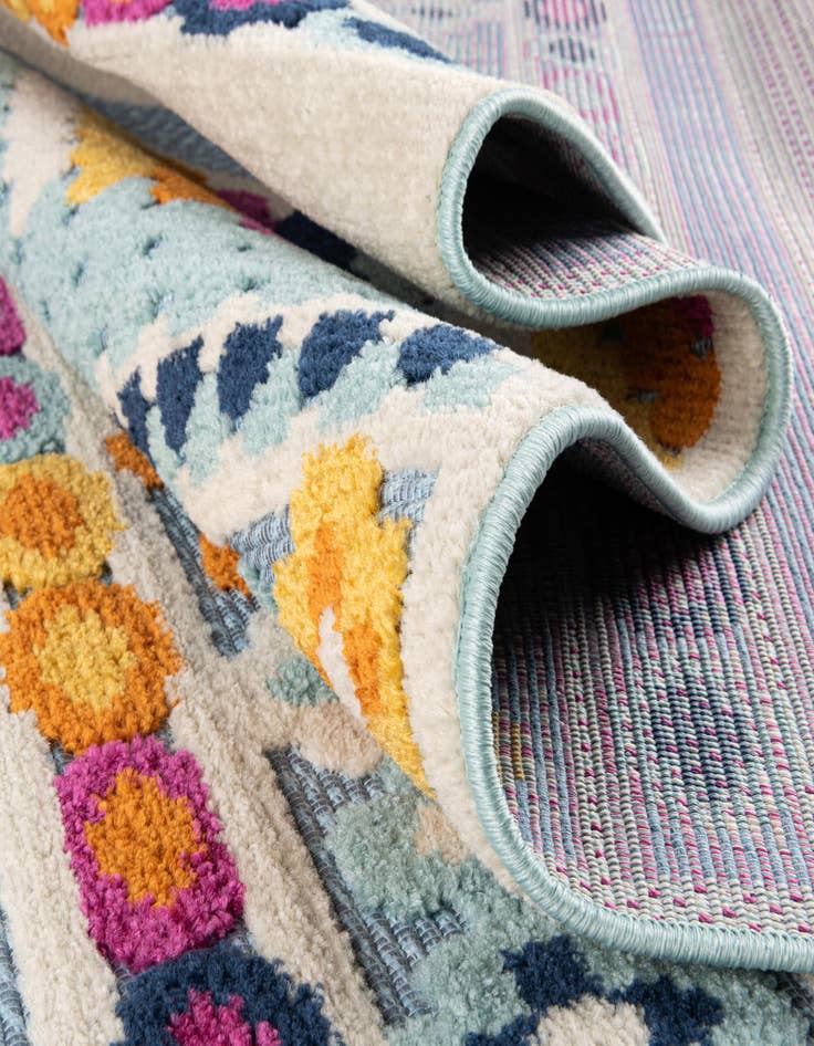 Detail image of  2' x 6'  Washable Aruba Indoor / Outdoor Runner Rug