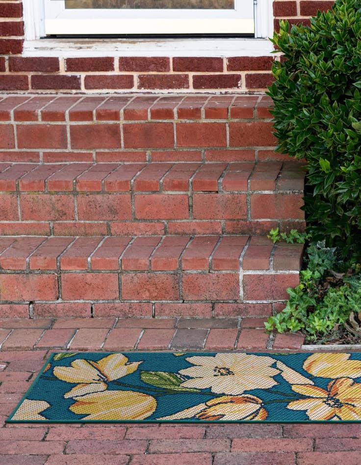 Detail image of  2' x 6'  Washable Baja Indoor / Outdoor Runner Rug