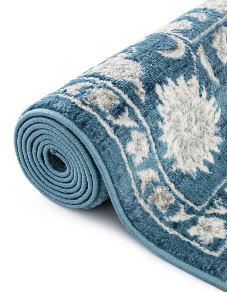 Detail image of  2' x 8' Boston Runner Rug