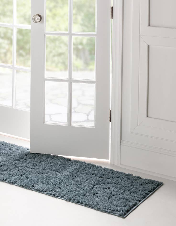 Detail image of  2' 7 x 10' Botanical Shag Runner Rug