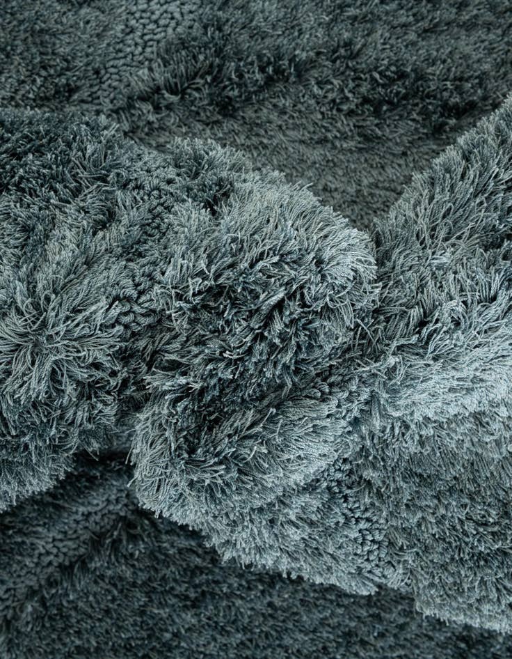 Detail image of  2' 7 x 10' Botanical Shag Runner Rug