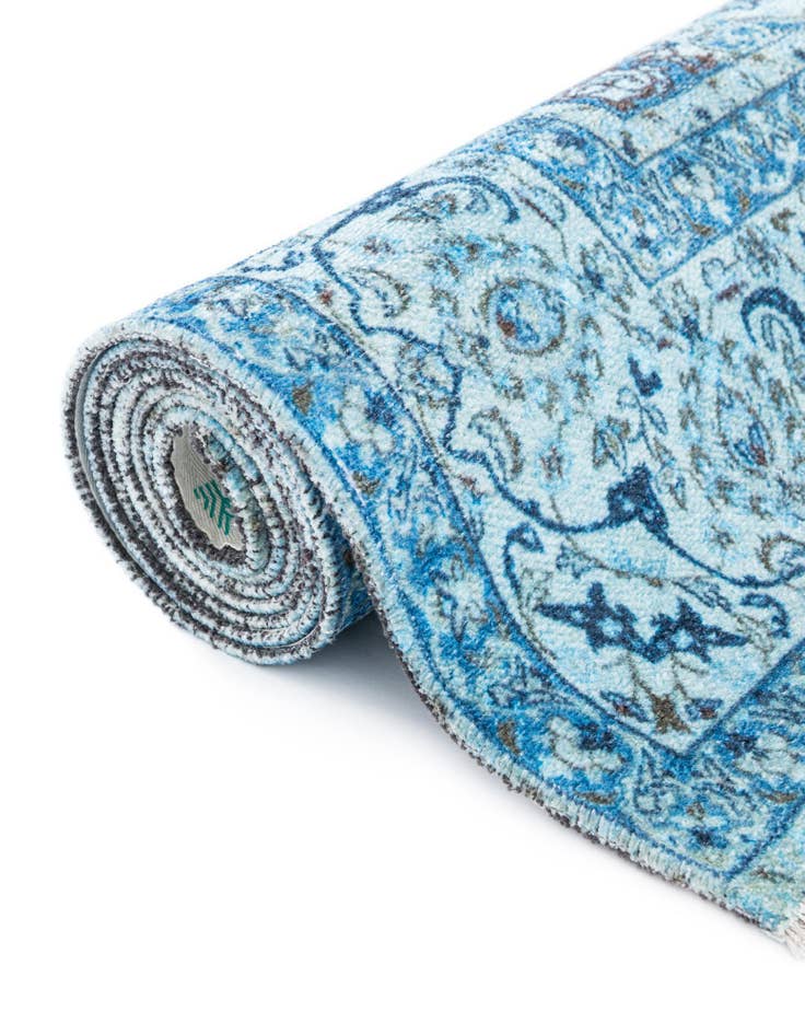 Detail image of  3' 3 x 11' 10 Boutique Runner Rug