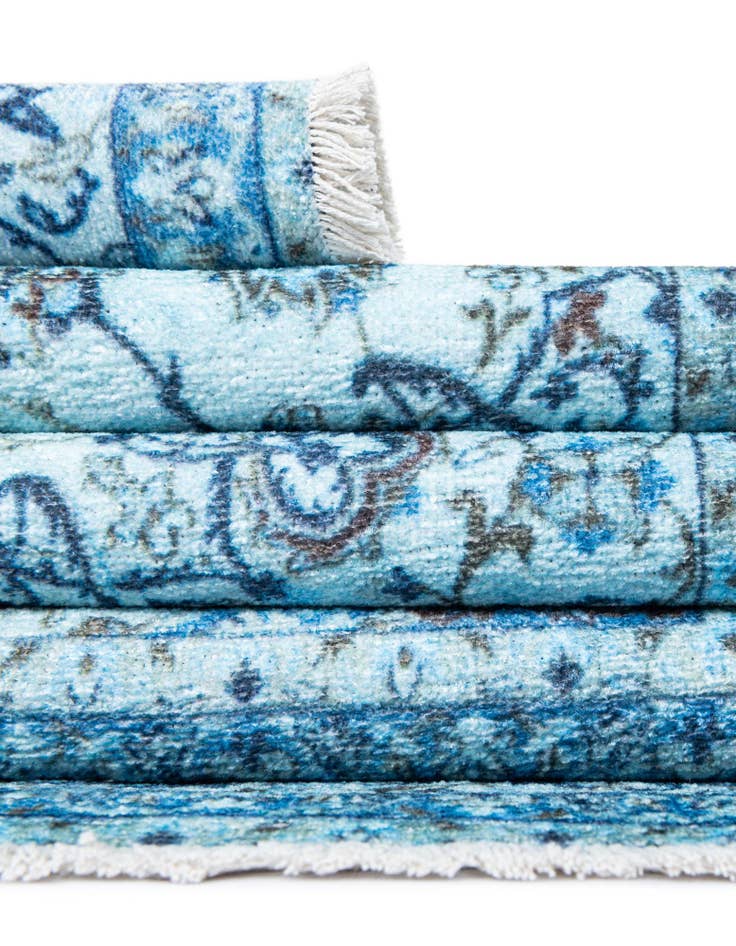 Detail image of  3' 3 x 11' 10 Boutique Runner Rug