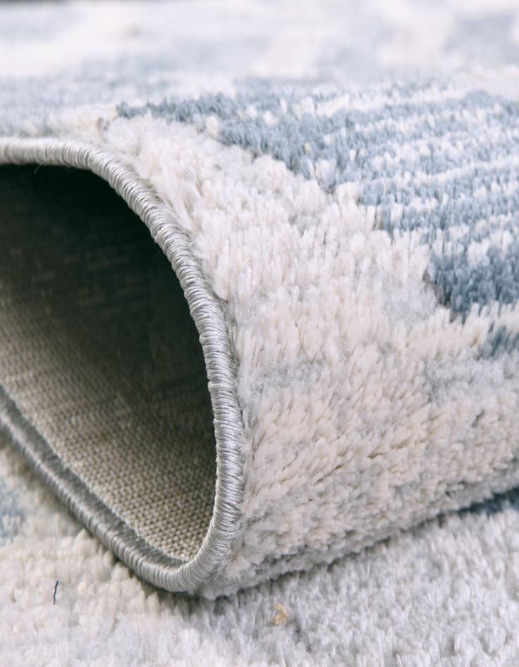 Detail image of  2' 2 x 6' Caspian Runner Rug