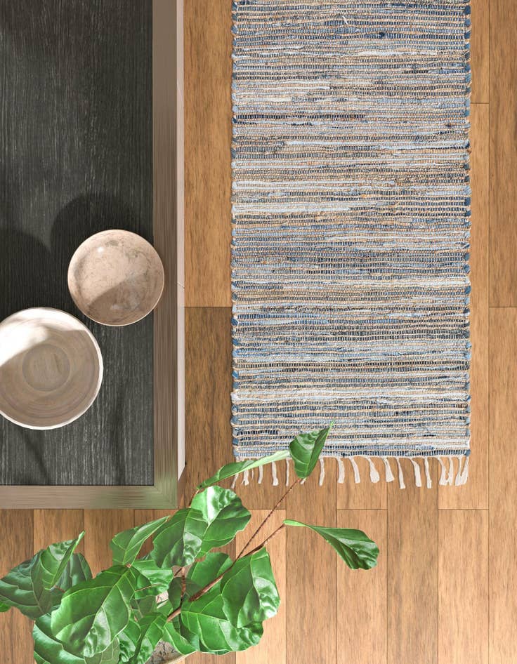 Detail image of  2' 7 x 10'  Hand Woven Chindi Jute Runner Rug