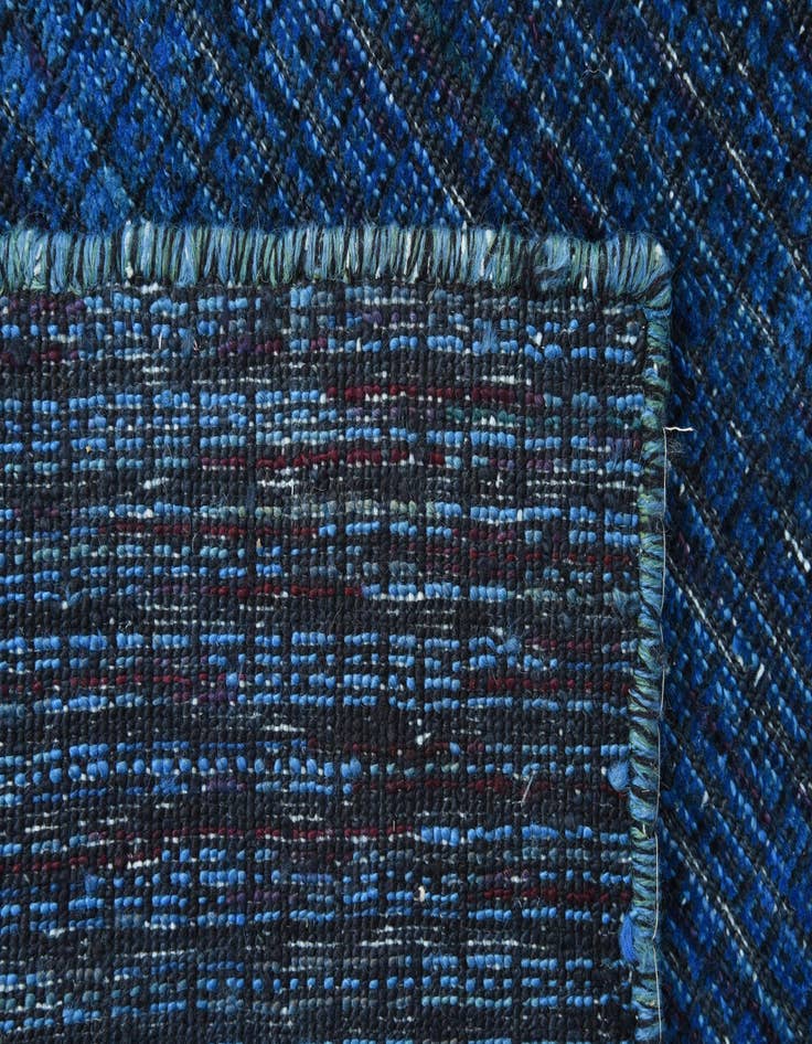 Detail image of  2' 9 x 7' 9  Hand Knotted Darya Wool Runner Rug